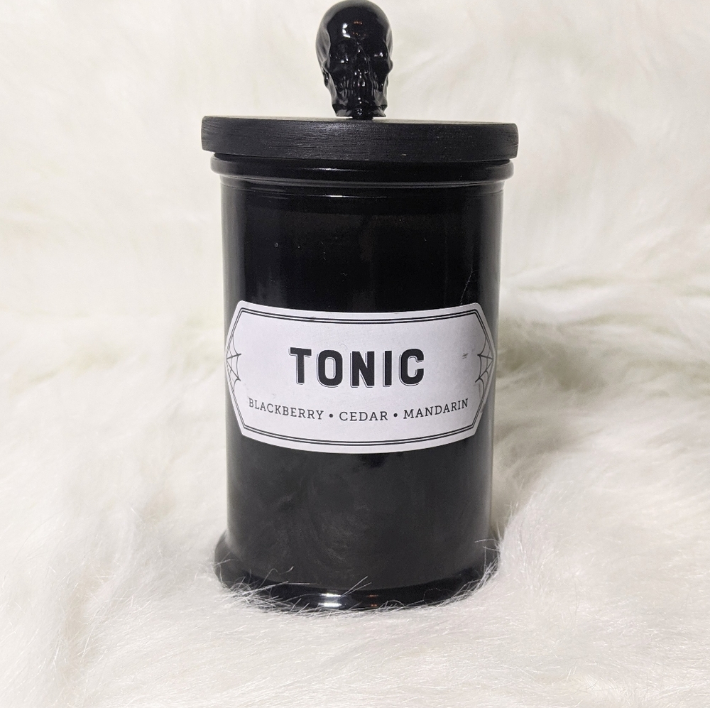 NWT Gothic Candle